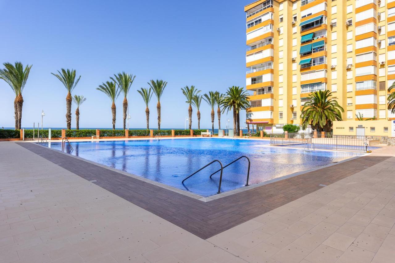 Apartamento Primera Linea Playa Algarrobo Costa Extérieur photo